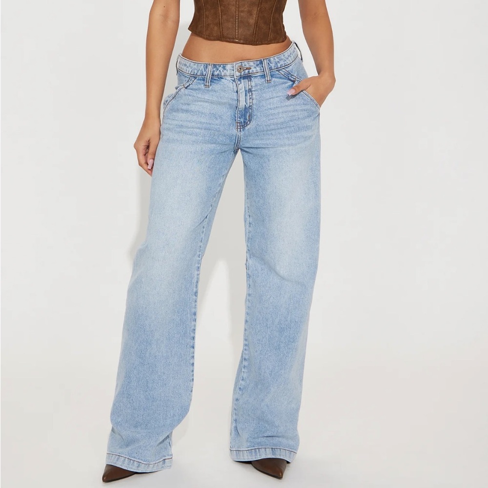 FASHIONNOVA Let’s Get It Straight Leg Jeans SIZE 3